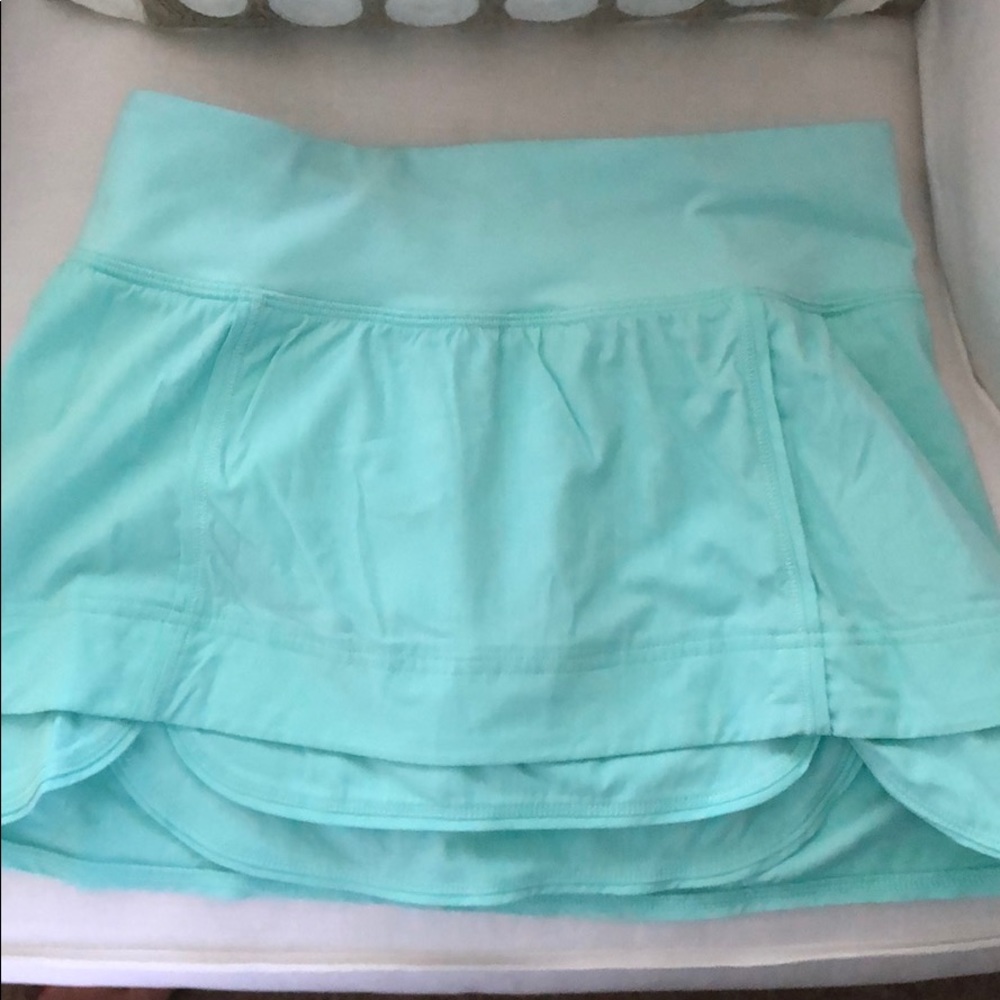 ivivva athletic skirt (lululemon teen)